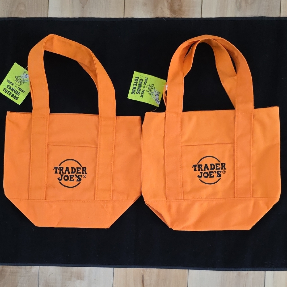 2 Trader Joe's Mini Trick Or Treat Orange Canvas